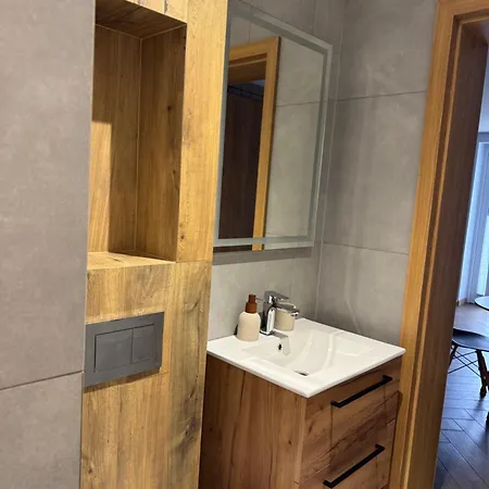 Проживание в семье Przystan Radunska Хмельно