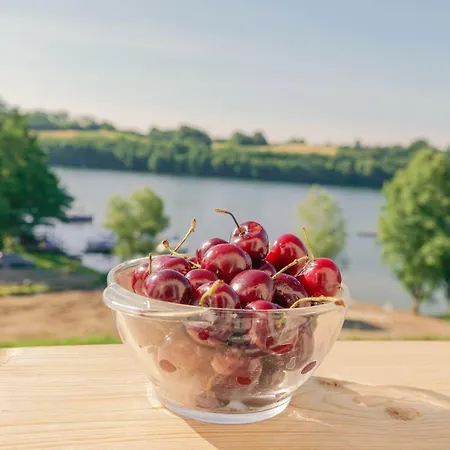 Przystan Radunska Проживание в семье Хмельно